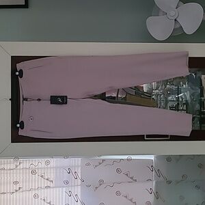 NWT Adrienna Papell Ladie's Pants ❤️